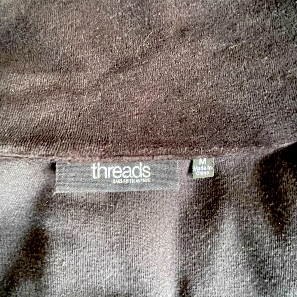 THREADS CASUAL TOP - Picture 5 of 5
